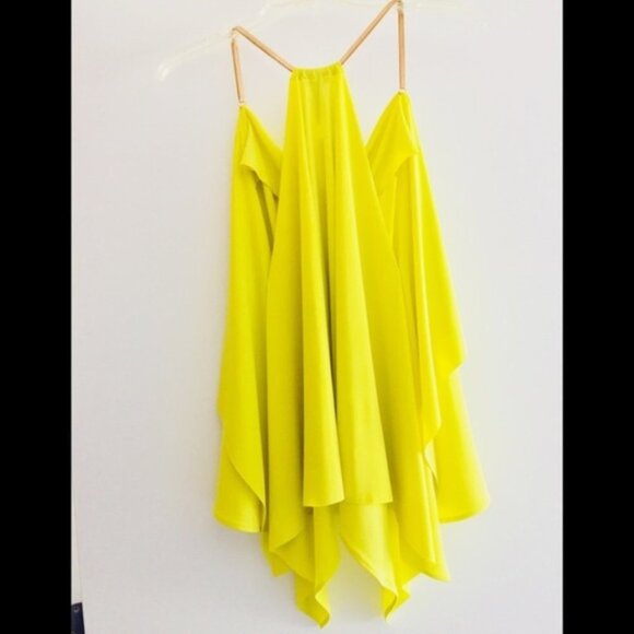 Express Sleeveless Metal Chain Top Layered Yellow - Picture 4 of 5